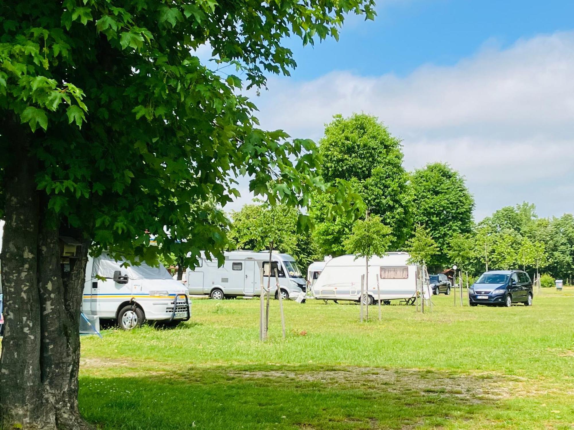 Polzer Camping Buekfuerdo Ngoại thất bức ảnh